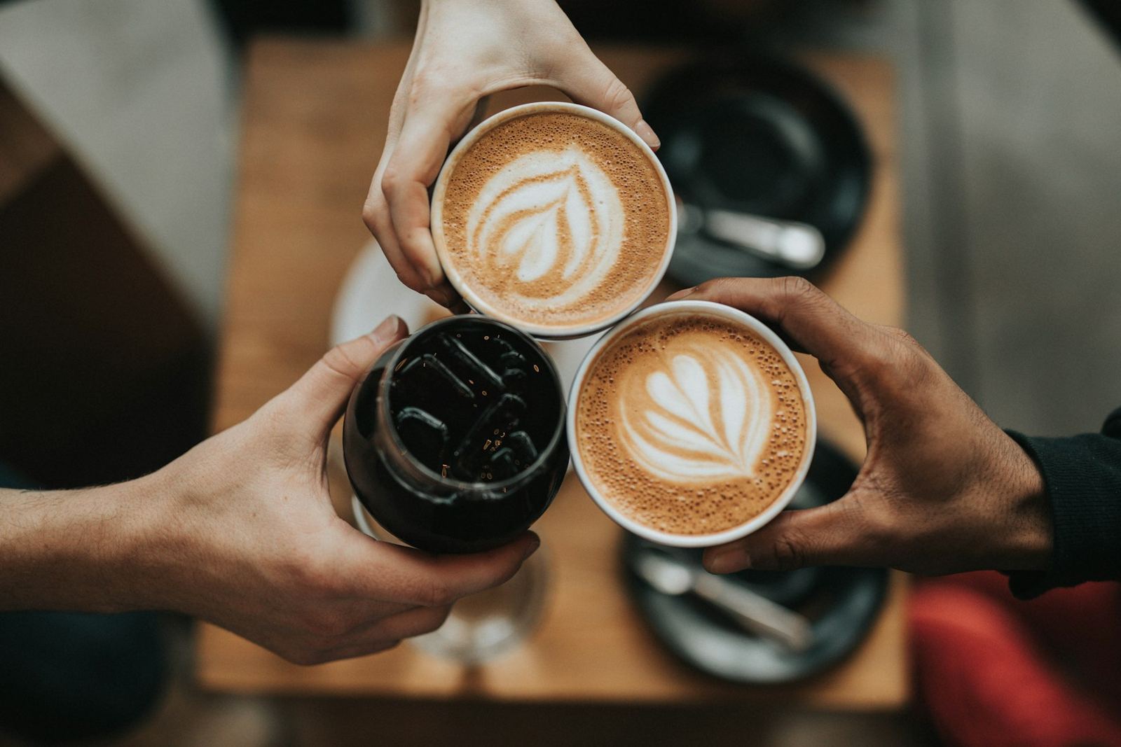 Kopi disajikan